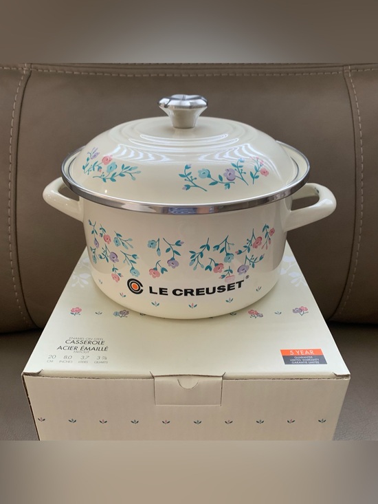 Le Creuset Other - BNIB Le Creuset Petite Fleur Collection Enamel on Steel Casserole 20cm cream